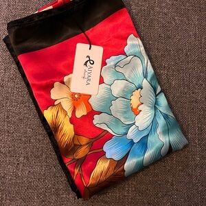 Beautiful florals scarf 30x30 inches in size